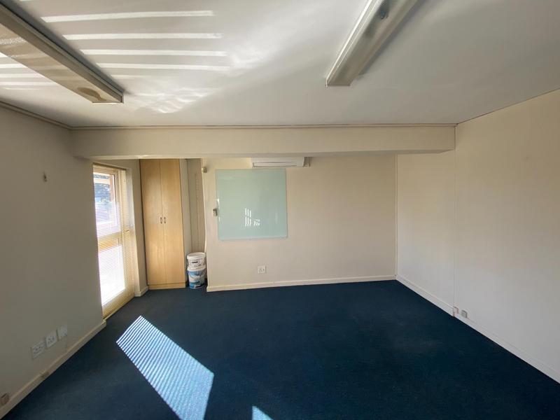 To Let Commercial Property for Rent in Napier Western Cape